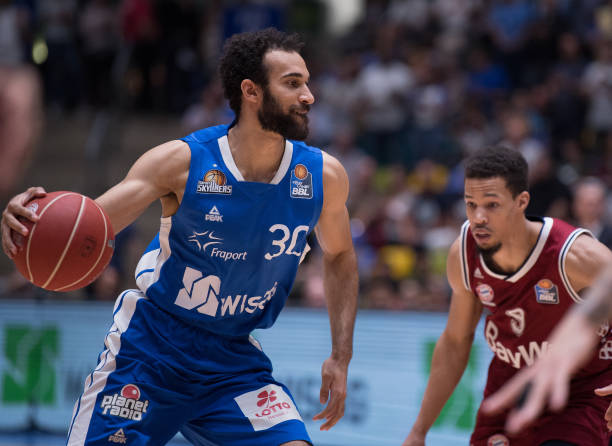 加盟科隆后 加盟科隆后