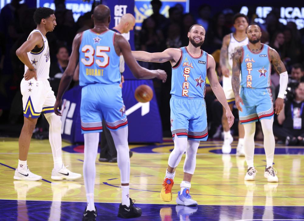 同时也是团 同时也是团